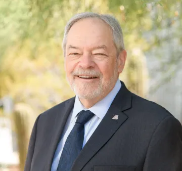 Ron Marx headshot